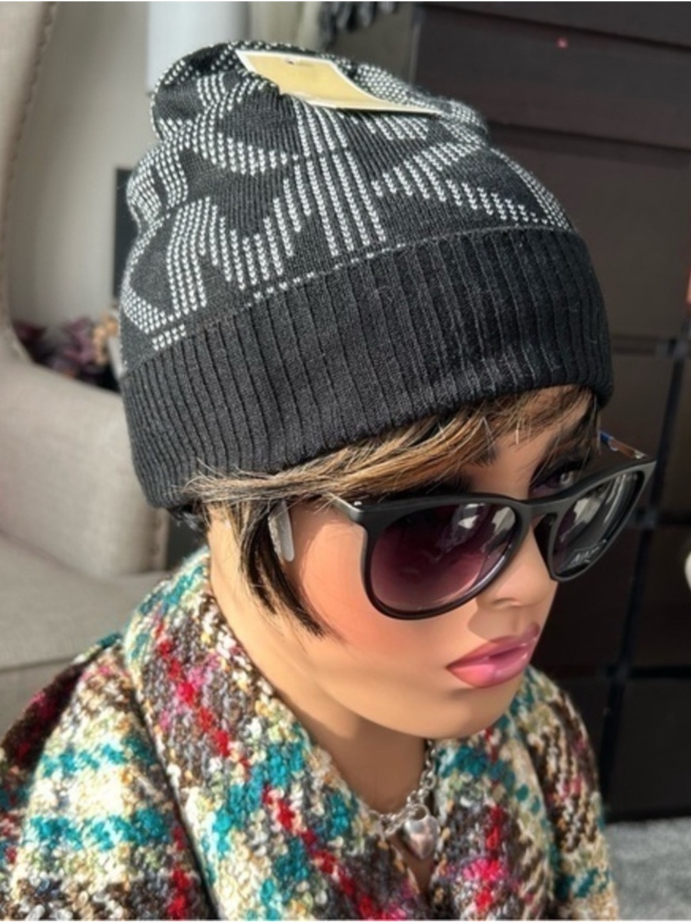 🌸NEW MK Michael Kors Black & White Logo Knit Beanie